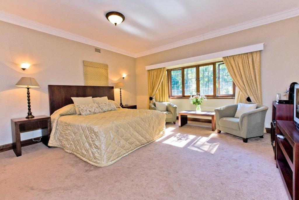 Eagle Wind Manor Otel Hillcrest Dış mekan fotoğraf