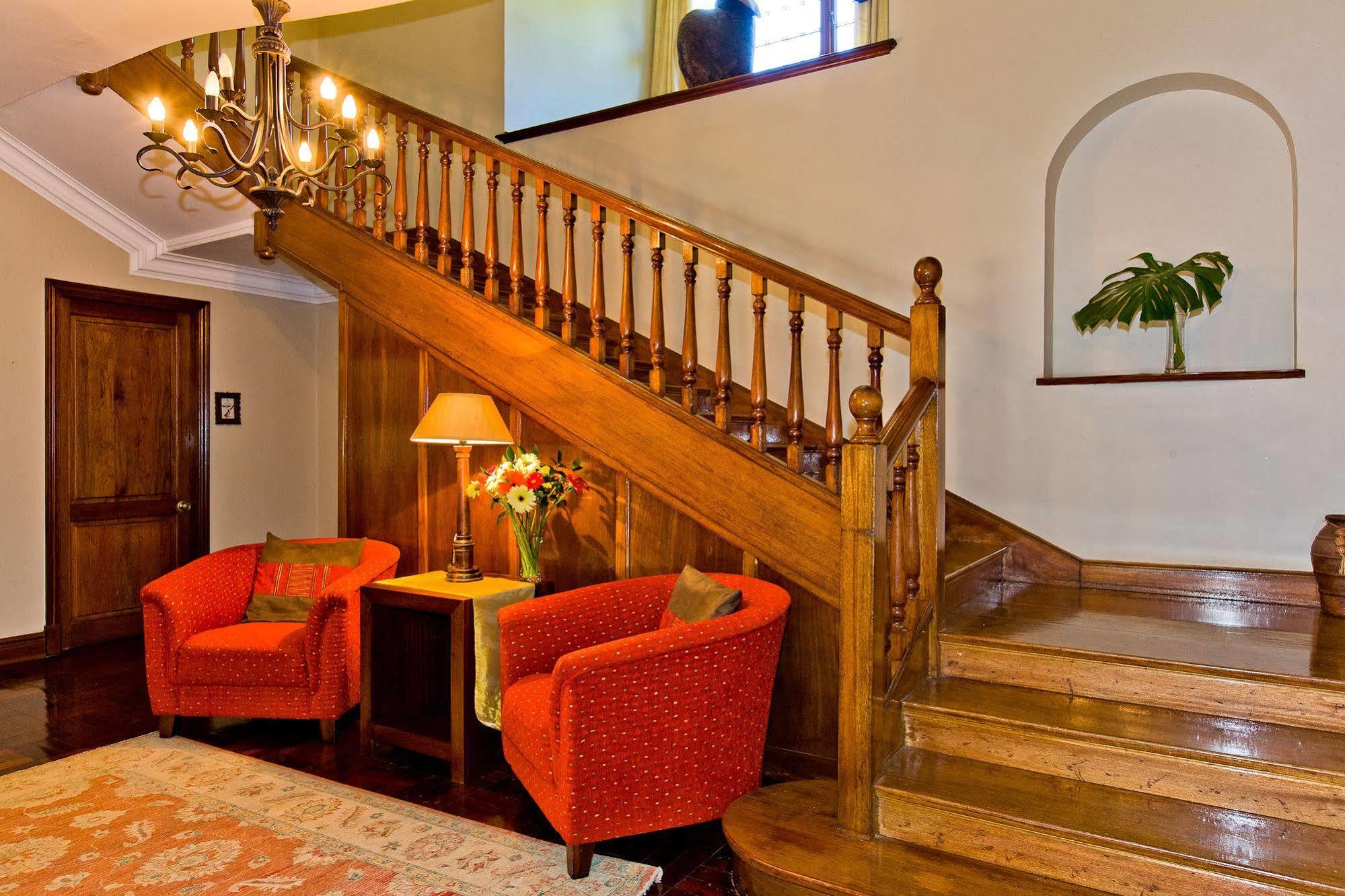 Eagle Wind Manor Otel Hillcrest Dış mekan fotoğraf